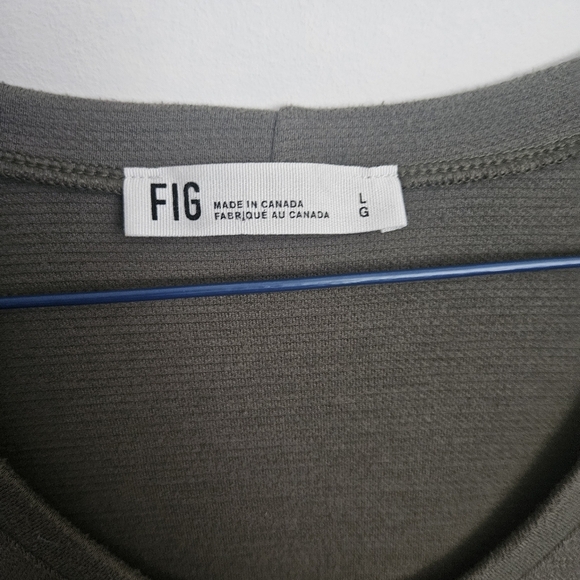 Fig Olive Vid V-neck Long Sleeve Drop Shoulder Tunic Size L - Picture 4 of 8